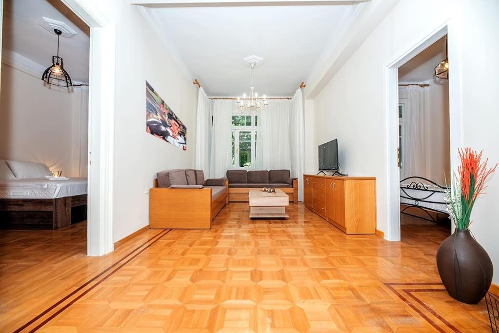 Roman Forum Apartment Салоники Экстерьер фото